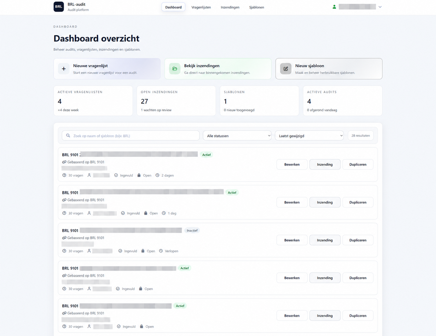 Dashboard van BRL-audit met snelkoppelingen, statusoverzicht en een doorzoekbare lijst van vragenlijsten. Namen en projectgegevens zijn afgeschermd.